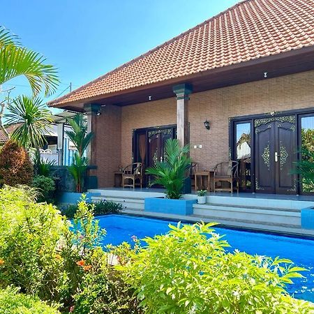The Gradina Canggu Luaran gambar
