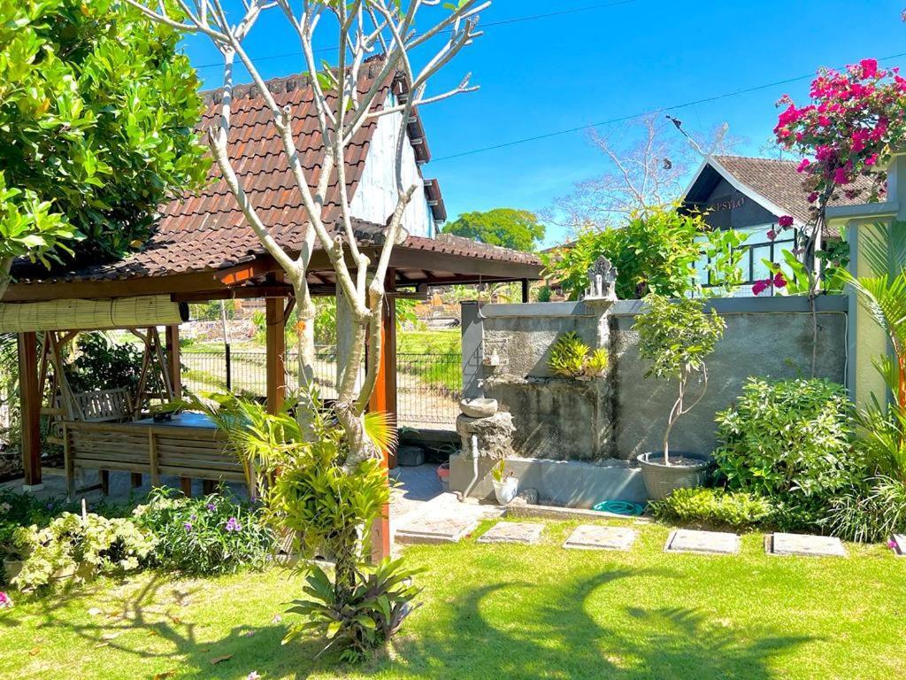 The Gradina Canggu Luaran gambar